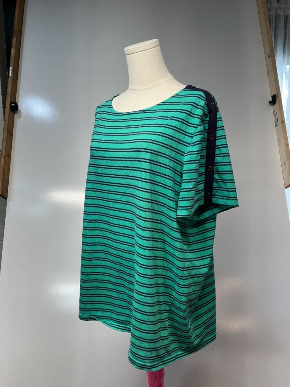 Coral Bay Woman 3X Green Navy Striped Cotton Top Button Shoulder Plus Size - Picture 6 of 10
